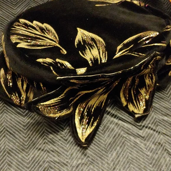 Vintage bag with hat - Picture 2 of 5